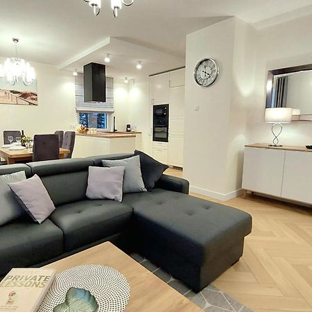 Apartment Golden Beach By Triapart Gdansk Bagian luar foto